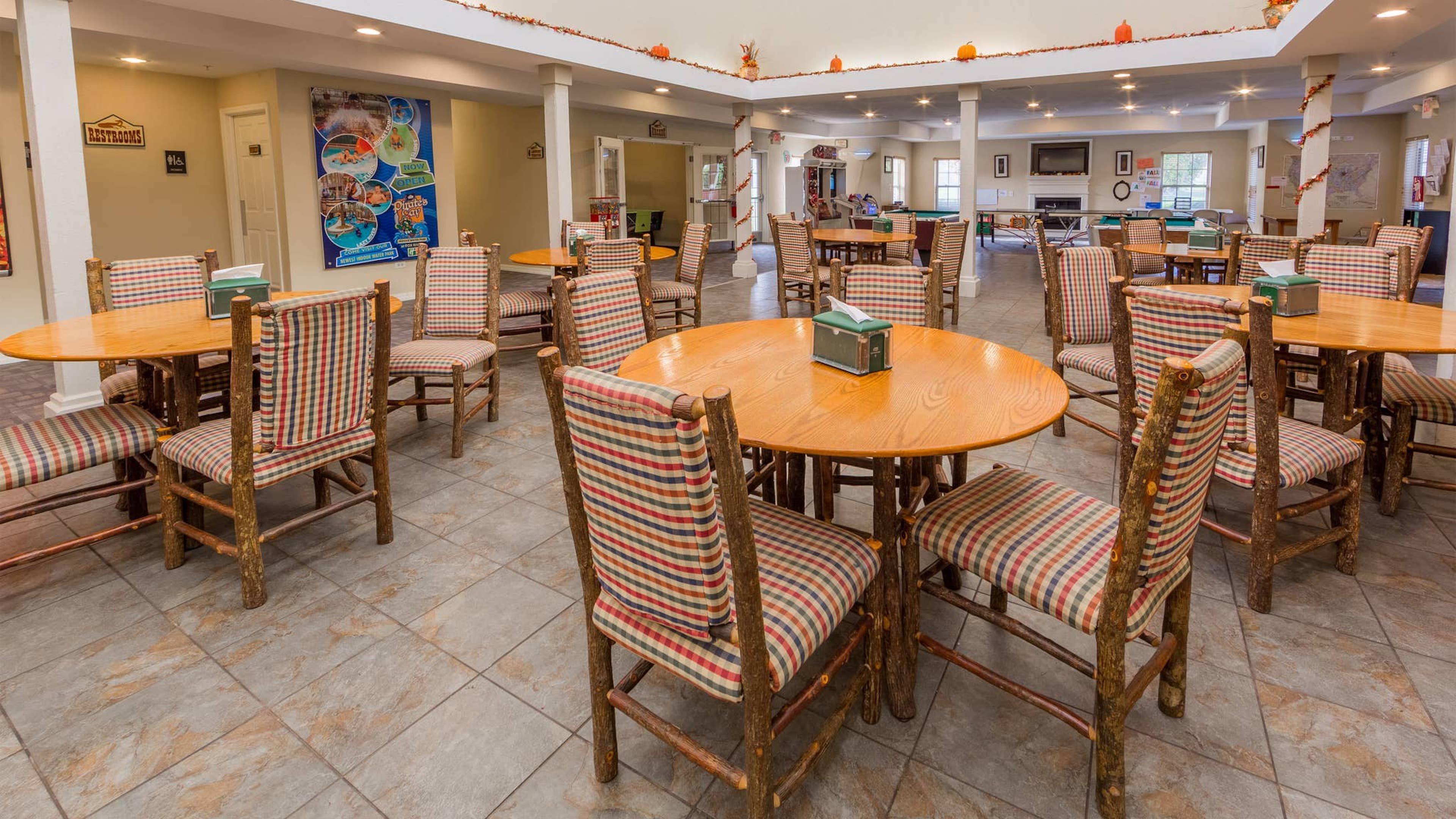 Holiday Inn Club Vacations Fox River Resort At Sheridan Экстерьер фото