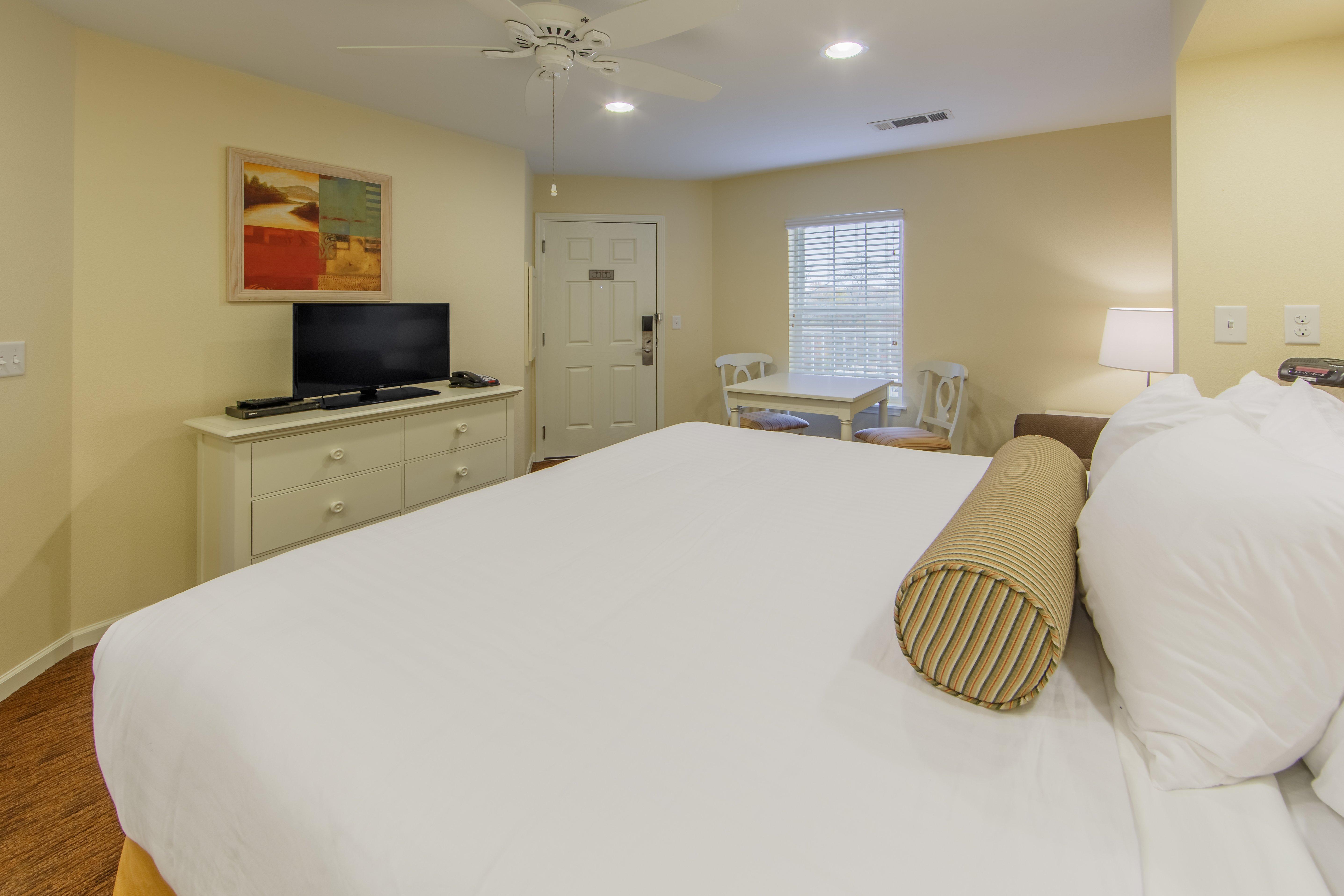 Holiday Inn Club Vacations Fox River Resort At Sheridan Экстерьер фото