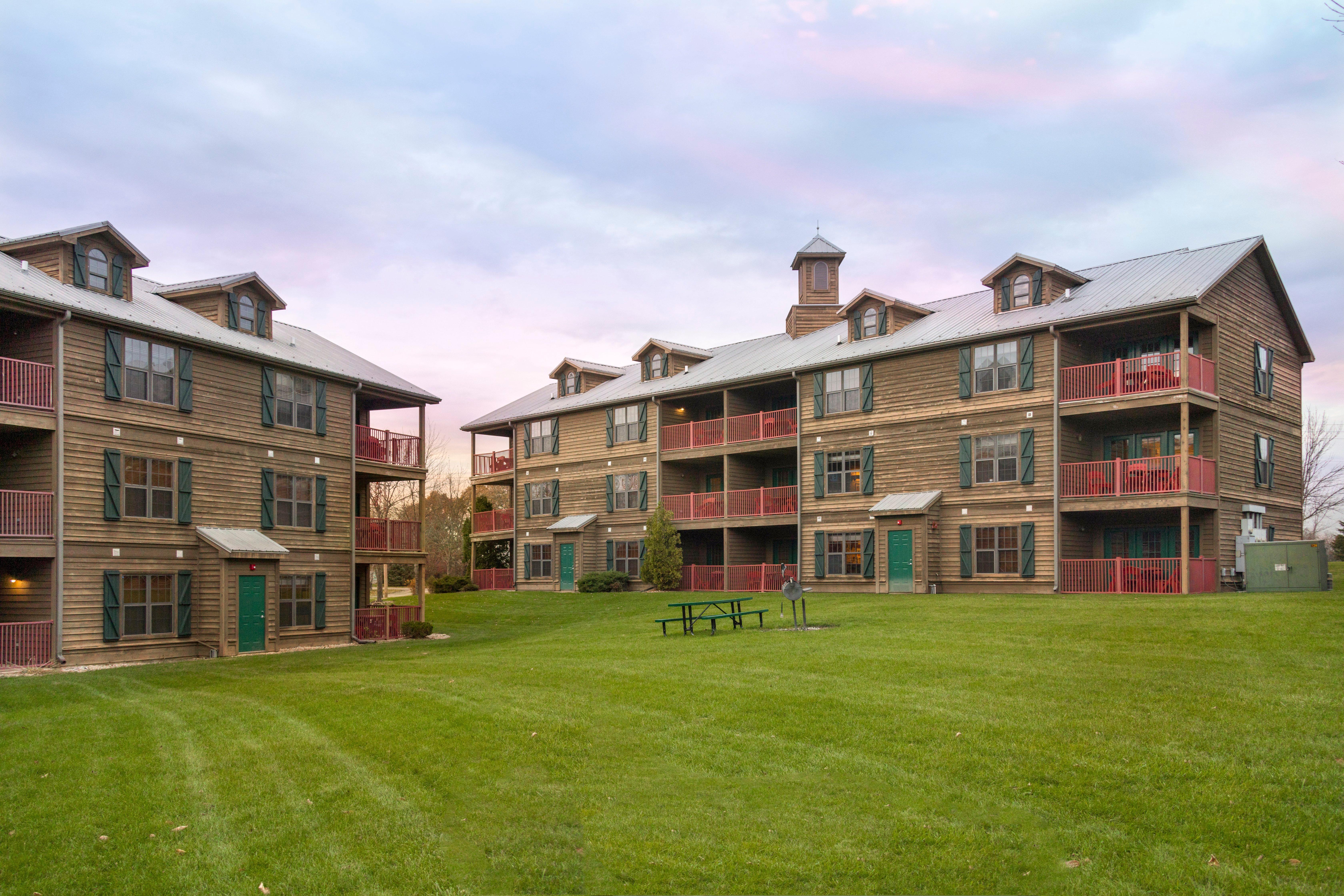 Holiday Inn Club Vacations Fox River Resort At Sheridan Экстерьер фото