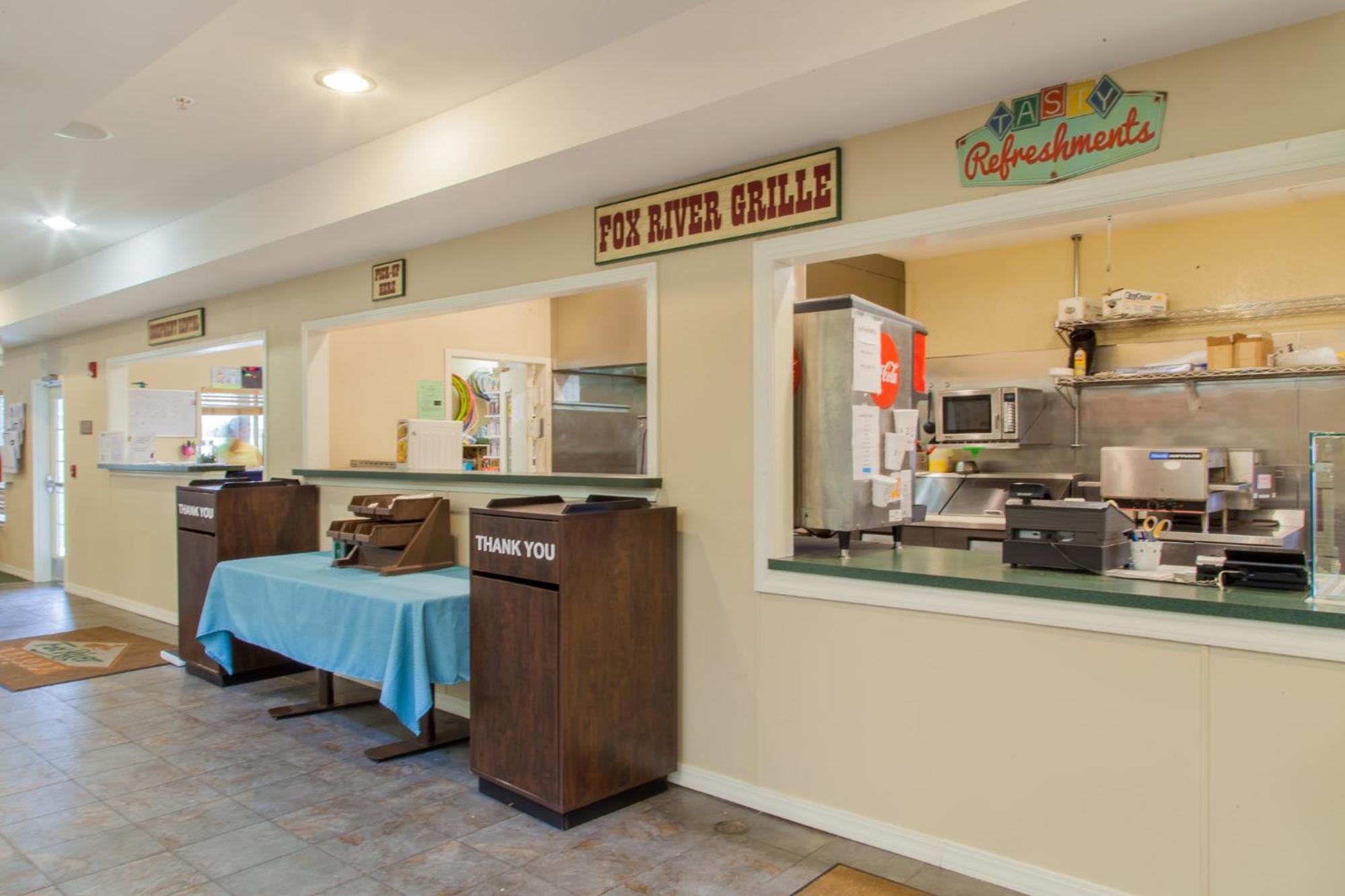 Holiday Inn Club Vacations Fox River Resort At Sheridan Экстерьер фото